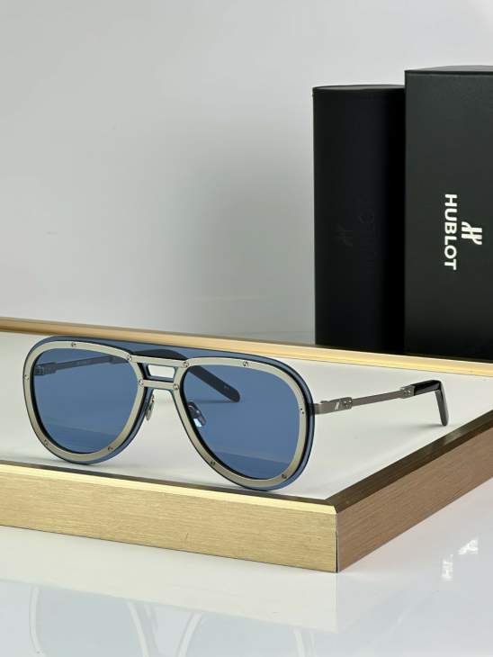 Picture of Hublot Sunglasses _SKUfw72111615fw